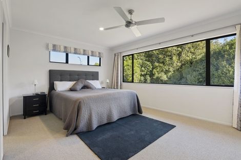 Photo of property in 227 Heta Road, Merrilands, New Plymouth, 4312