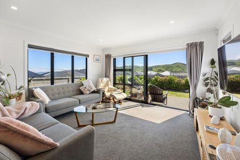 Photo of property in 155 Waipounamu Drive, Kelson, Lower Hutt, 5010