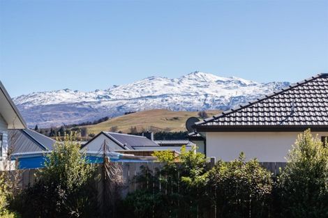Photo of property in 10 Risinghurst Terrace, Lower Shotover, Queenstown, 9304
