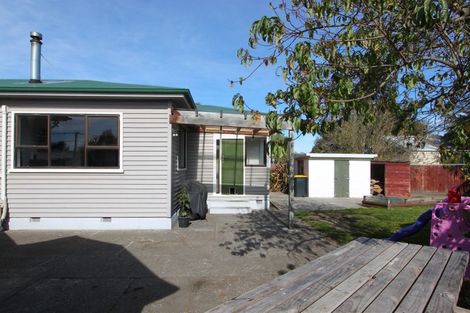 Photo of property in 35 Pannell Avenue, Wainoni, Christchurch, 8061