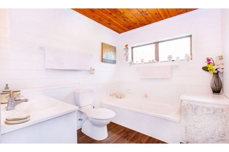 Photo of property in 86 Stanley Avenue, Te Aroha, 3320