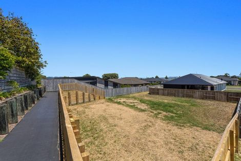Photo of property in 12 Kakariki Drive, Coastlands, Whakatane, 3120