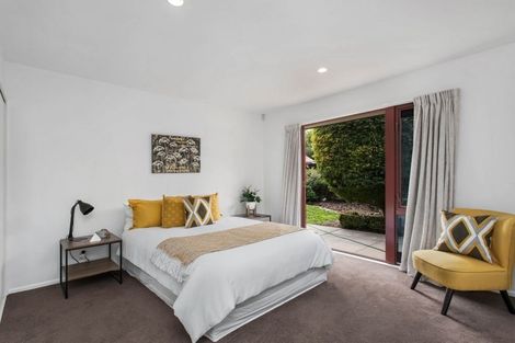 Photo of property in 16a Ambleside Drive, Burnside, Christchurch, 8053