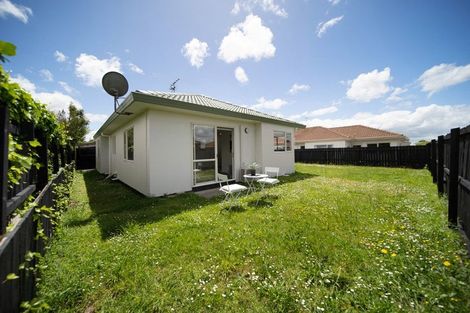 Photo of property in 8a Margarita Rise, Pukekohe, 2120