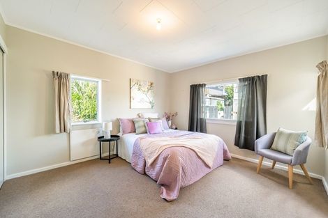 Photo of property in 6 Bristol Street, Trentham, Upper Hutt, 5018