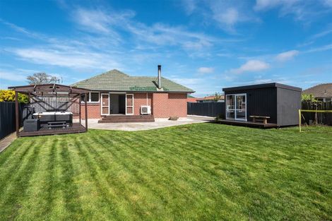 Photo of property in 26 Pauline Street, Linwood, Christchurch, 8062