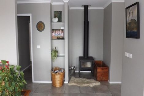 Photo of property in 5 Ballintoy Park Drive, Welcome Bay, Tauranga, 3175