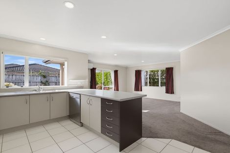 Photo of property in 87 Riverside Drive, Waiuku, 2123