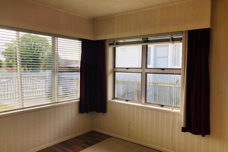 Photo of property in 302b King Street South, Hastings, 4122