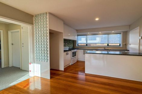 Photo of property in 2/5 Chislehurst Place, Bryndwr, Christchurch, 8052