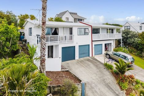 Photo of property in 17 Merehai Place, Snells Beach, 0920