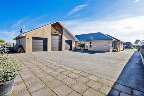 Photo of property in 9 Barker Place, Waikiwi, Invercargill, 9810