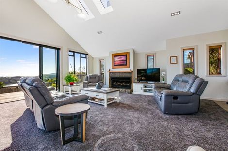 Photo of property in 16 Kahurangi Heights, Aotea, Porirua, 5024