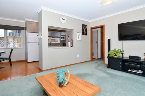 Photo of property in 22 Lynwood Place, Brookfield, Tauranga, 3110