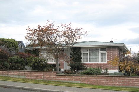 Photo of property in 30 Golfers Drive, Balclutha, 9230
