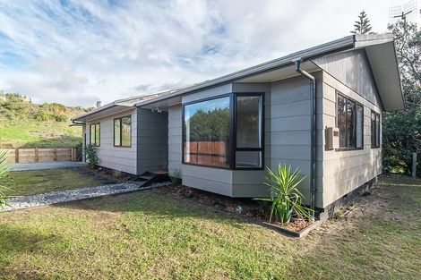 Photo of property in 6 Jane Street, Waikanae Beach, Waikanae, 5036