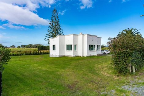 Photo of property in 397 Cove Road, Waipu, 0582