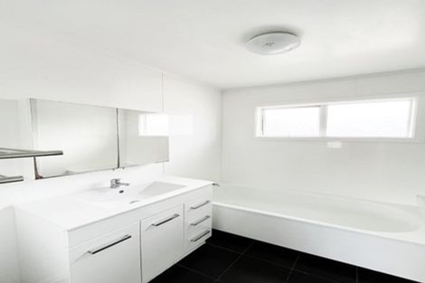 Photo of property in 31b Jellicoe Road, Manurewa, Auckland, 2102