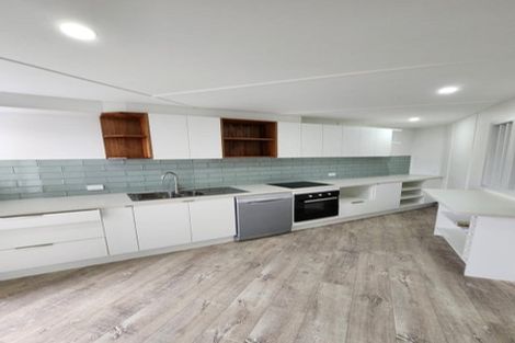 Photo of property in 3/14 Church Square, Addington, Christchurch, 8024