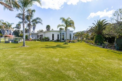 Photo of property in 14 Titoki Lane, Whangamata, 3691