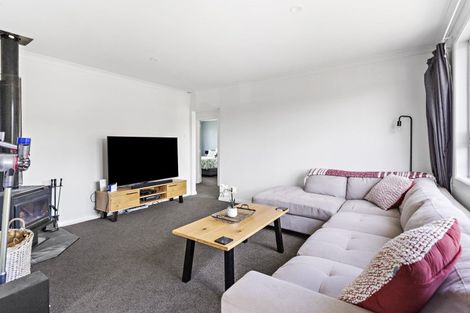 Photo of property in 222 High Street North, Carterton, 5713