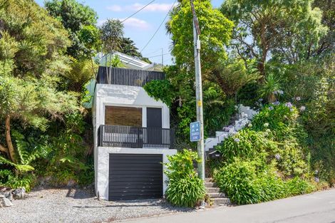 Photo of property in 63 Airlie Road, Plimmerton, Porirua, 5026