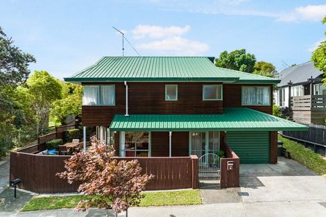 Photo of property in 18a Houghton Street, Meadowbank, Auckland, 1072