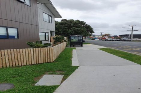 Photo of property in 7 Eileen Newey Place, Henderson, Auckland, 0612