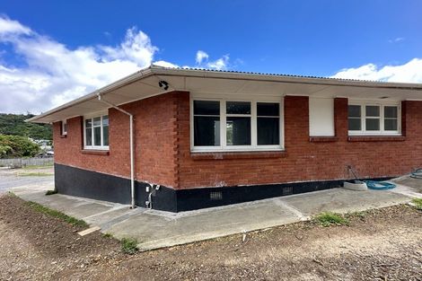 Photo of property in 119 Stokes Valley Road, Stokes Valley, Lower Hutt, 5019