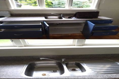 Photo of property in 238 High Street North, Carterton, 5713