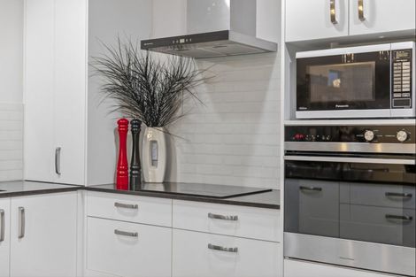 Photo of property in 26 Oaklands Drive, Cambridge, 3434