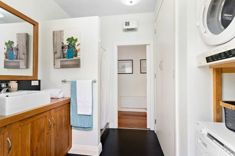 Photo of property in 41 Ponsonby Road, Karori, Wellington, 6012