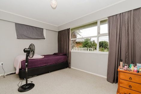 Photo of property in 14 Pryce Place, Silverdale, Hamilton, 3216