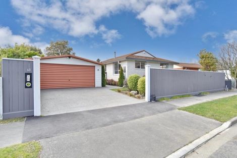 Photo of property in 63 Solomon Avenue, Redwood, Christchurch, 8051