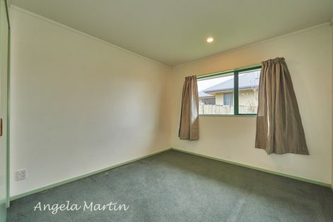 Photo of property in 157 Ruapehu Drive, Fitzherbert, Palmerston North, 4410