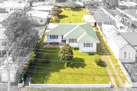 Photo of property in 114 Harrison Street, Whanganui, 4500