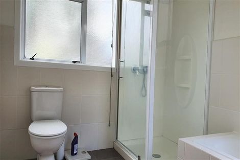 Photo of property in 1 Saltaire Street, Avondale, Auckland, 1026