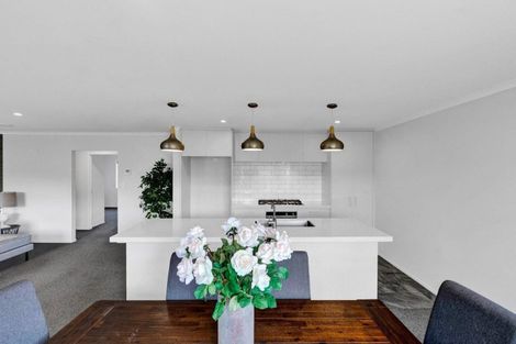 Photo of property in 23 Garrett Drive, Whalers Gate, New Plymouth, 4310