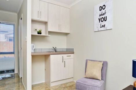 Photo of property in 1/181 Knighton Road, Hillcrest, Hamilton, 3216