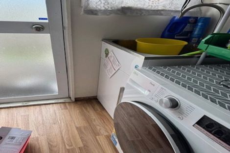 Photo of property in 33 Addison Drive, Glendene, Auckland, 0602