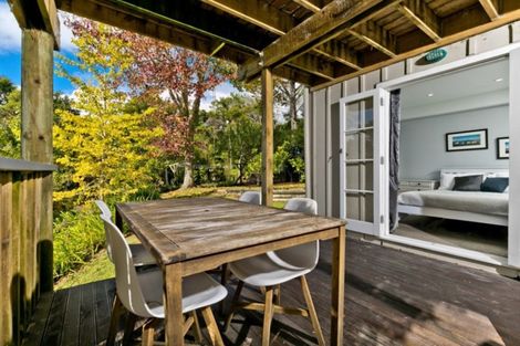 Photo of property in 19 Te Araroa Drive, Paremoremo, Auckland, 0632