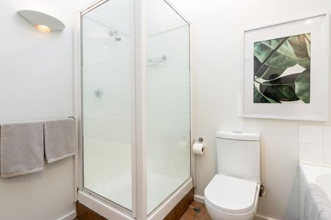 Photo of property in Tennyson Apartments, 18/25 Tennyson Street, Te Aro, Wellington, 6011