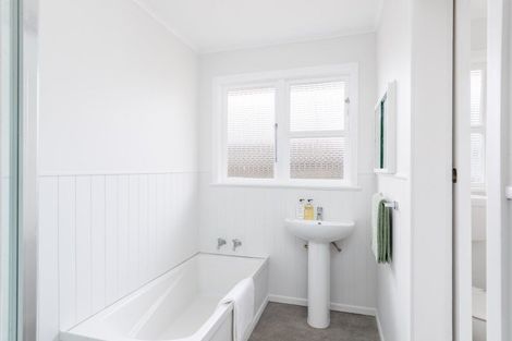 Photo of property in 6 Ruru Crescent, Heretaunga, Upper Hutt, 5018