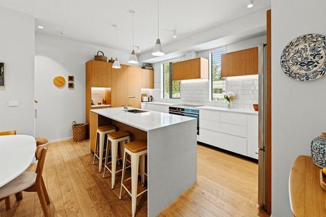 Photo of property in 10/243 Cambridge Terrace, Christchurch Central, Christchurch, 8013