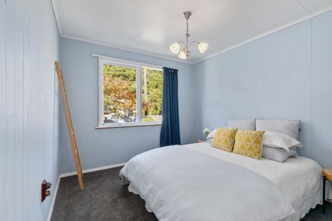 Photo of property in 66 Sunny Grove, Wainuiomata, Lower Hutt, 5014