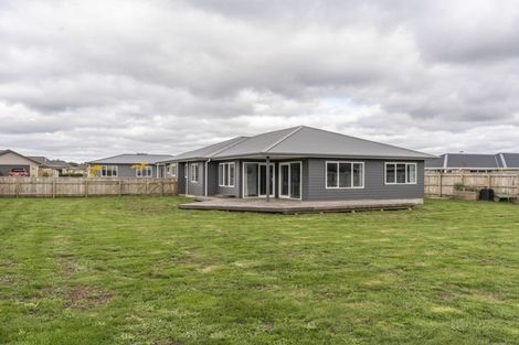 Photo of property in 8 Hartley Avenue, Carterton, 5713