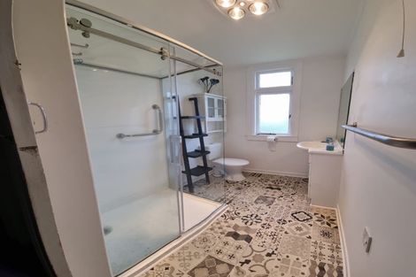 Photo of property in 404 Tremaine Avenue, Takaro, Palmerston North, 4412