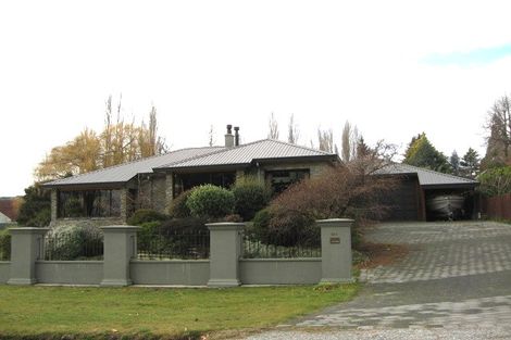 Photo of property in 311-313 Lakeside Road, Wanaka, 9305