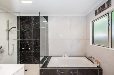 Photo of property in 294b Te Moana Road, Waikanae, 5036