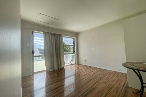 Photo of property in 1/97a Nile Road, Milford, Auckland, 0620